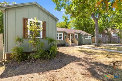 731 E 13th Avenue, Belton, TX 76513 - Photo 43