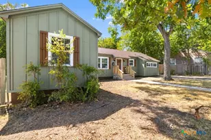 731 E 13th Ave, Belton, TX 76513 - Photo 43