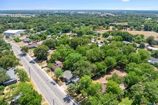 731 E 13th Ave, Belton, TX 76513 - Photo 45
