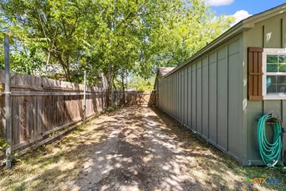 731 E 13th Avenue, Belton, TX 76513 - Photo 37