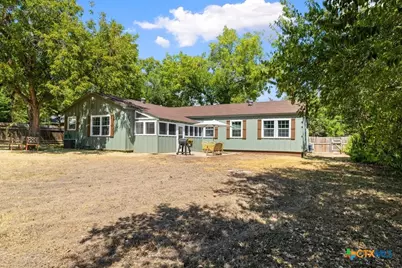 731 E 13th Avenue, Belton, TX 76513 - Photo 41