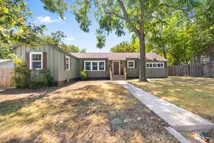 731 E 13th Ave, Belton, TX 76513 - Photo 1