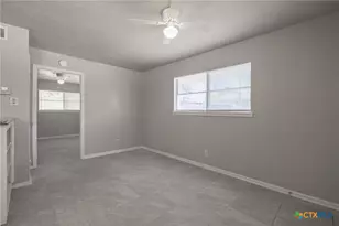 213 E Harrison Ave, Killeen, TX 76541 - Photo 11