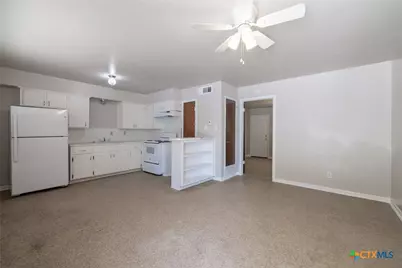 213 E Harrison Avenue, Killeen, TX 76541 - Photo 23