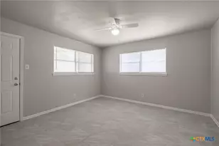 213 E Harrison Ave, Killeen, TX 76541 - Photo 19