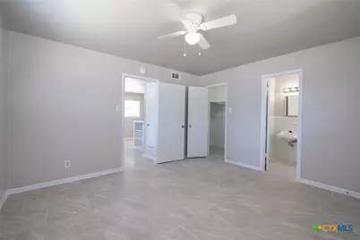 213 E Harrison Avenue, Killeen, TX 76541 - Photo 17