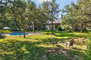 25867 Lewis Ranch Rd, New Braunfels, TX 78132 - Photo 19