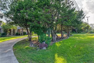 25867 Lewis Ranch Rd, New Braunfels, TX 78132 - Photo 9