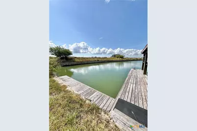 384 E Lago Loop Road, Port Lavaca, TX 77979 - Photo 7