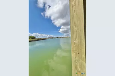384 E Lago Loop Road, Port Lavaca, TX 77979 - Photo 15