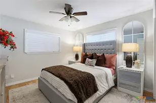 1502 Eichen Rd, New Braunfels, TX 78130 - Photo 5