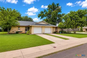 1502 Eichen Rd, New Braunfels, TX 78130 - Photo 13