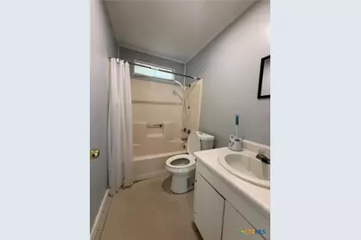 2110 Louise Street #1, Seguin, TX 78155 - Photo 7
