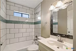 815 Briarwood St, Victoria, TX 77904 - Photo 21