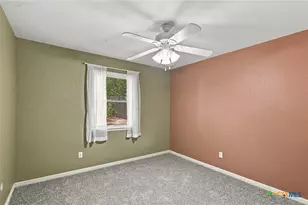 815 Briarwood St, Victoria, TX 77904 - Photo 19