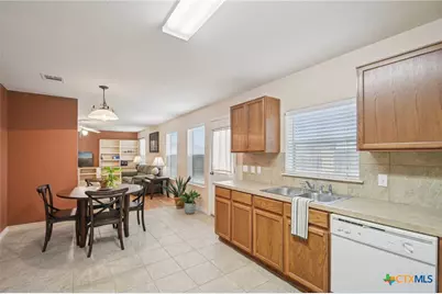 14408 Gurneys Eagle Drive, Elgin, TX 78621 - Photo 9