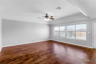 111 San Polo Ct, Victoria, TX 77904 - Photo 9