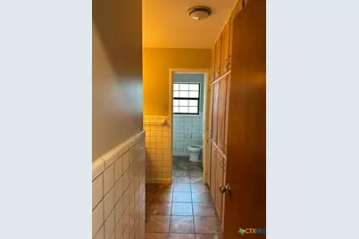 611 Lina Ln, Seguin, TX 78155 - Photo 21