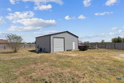 143 Callahan Loop, Temple, TX 76501 - Photo 3