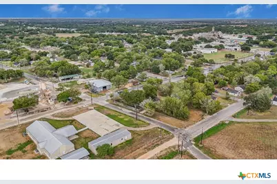 509 S Glendale Street, Hallettsville, TX 77964 - Photo 19