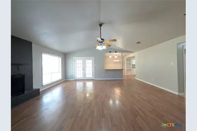619 Summerwood Drive, New Braunfels, TX 78130 - Photo 11