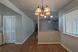619 Summerwood Dr, New Braunfels, TX 78130 - Photo 17
