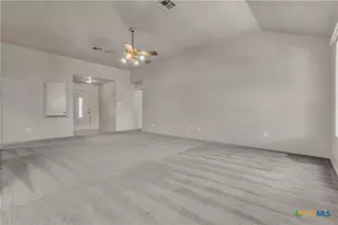913 Gary Loop, Killeen, TX 76542 - Photo 7