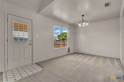 913 Gary Loop, Killeen, TX 76542 - Photo 9