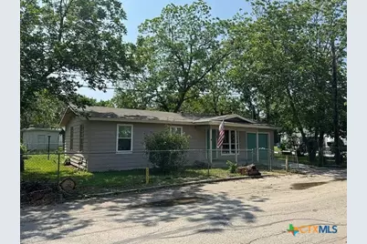 428 Aguila Street, Seguin, TX 78155 - Photo 3