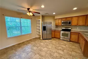 302 Renee Dr, Converse, TX 78109 - Photo 5