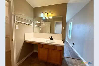 302 Renee Drive, Converse, TX 78109 - Photo 11