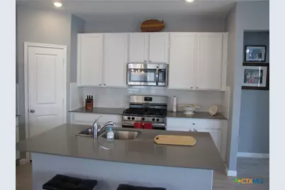 9173 Saint Jerome, Seguin, TX 78155 - Photo 17