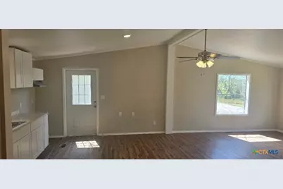 1120 Ainsworth Street, Gonzales, TX 78629 - Photo 13