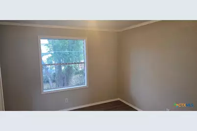 1120 Ainsworth Street, Gonzales, TX 78629 - Photo 9