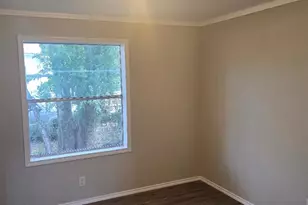1120 Ainsworth St, Gonzales, TX 78629 - Photo 9