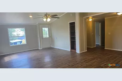 1120 Ainsworth Street, Gonzales, TX 78629 - Photo 5