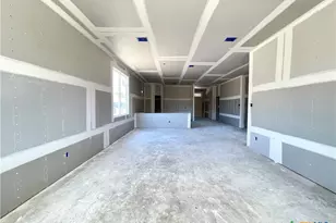 327 Pathfinder Dr, Copperas Cove, TX 76522 - Photo 11