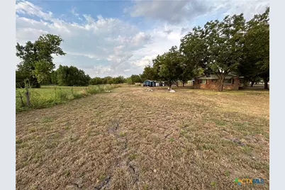 113 Hungry Hill Road, Eddy, TX 76524 - Photo 25