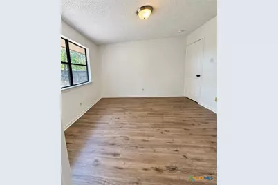 904 Hackberry St, Copperas Cove, TX 76522 - Photo 9