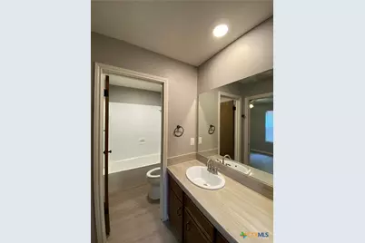 107 Blanco Street, San Marcos, TX 78666 - Photo 11