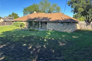 301 Cedar Crest Dr, Killeen, TX 76543 - Photo 37