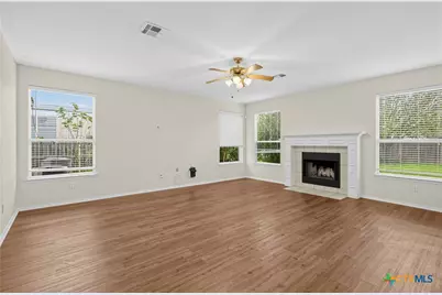 305 Buckskin Trail, Harker Heights, TX 76548 - Photo 9