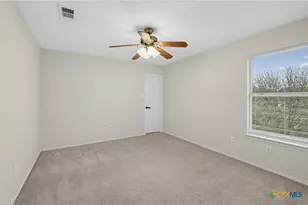 305 Buckskin Trail, Harker Heights, TX 76548 - Photo 17