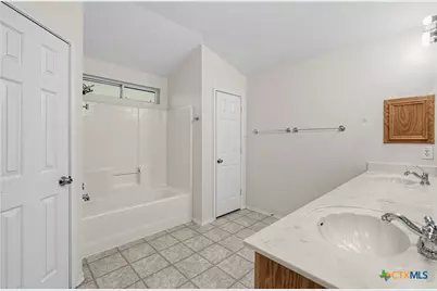 305 Buckskin Trail, Harker Heights, TX 76548 - Photo 23