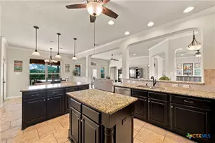 545 Mystic Shores Blvd, Spring Branch, TX 78070 - Photo 13