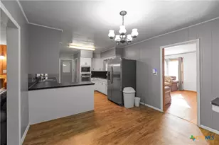 408 Davidson St, Yoakum, TX 77995 - Photo 1