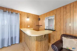 408 Davidson St, Yoakum, TX 77995 - Photo 19