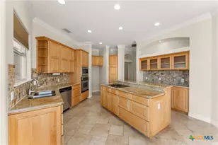 100 Palm Cove, Buchanan Dam, TX 78609 - Photo 13
