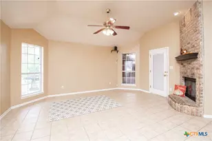 4310 Boots Dr, Killeen, TX 76549 - Photo 3