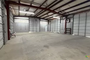 4437 S Hwy 77, Rockdale, TX 76567 - Photo 13